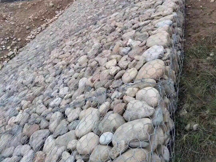雷诺护垫